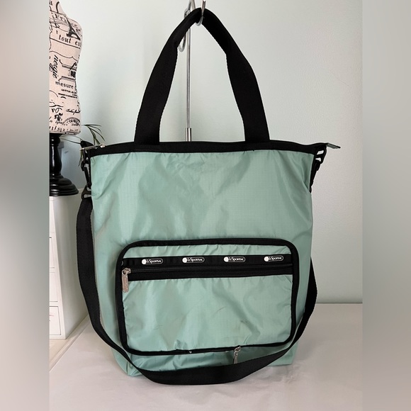 Lesportsac Bags Lesportsac Packable Slim Tote Crossbody Shoulder Bag In Spring Leaf Poshmark